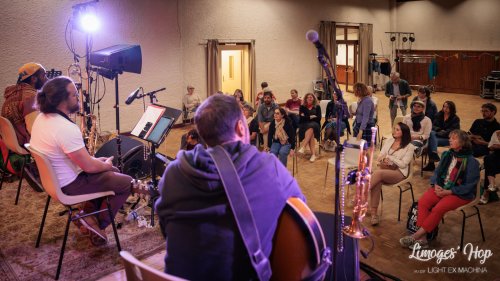 Limoges'Hop festival 2022

Partage libre avec le crédit et la citation (@lightexmachina) de l'auteur pour tout usage non promotionnel ou commercial.

© Alexandre - LIGHT EX MACHINA 2022, tous droits réservés.